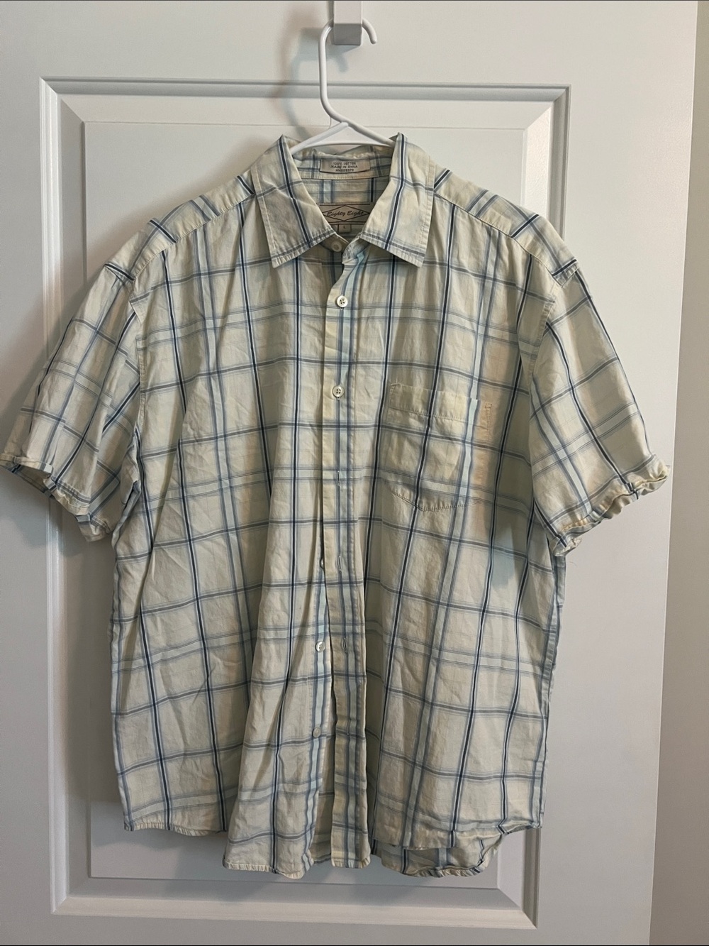 Eighty Eight Cream and Blue Plaid Short-Sleeve Button-Down Shirt